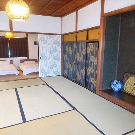 呼子の港路地の古民家一棟貸切宿梵soyogi Karatsu Luaran gambar