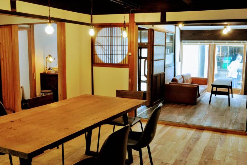 呼子の港路地の古民家一棟貸切宿梵soyogi Karatsu Luaran gambar